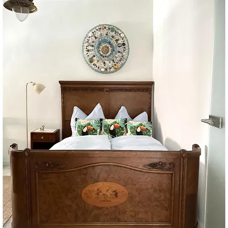 Beim Goldenen Dackel -atelierhaus Im Hof