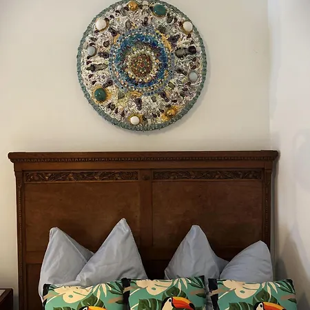 Beim Goldenen Dackel -atelierhaus Im Hof Апартаменты *