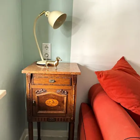 Апартаменты Beim Goldenen Dackel -atelierhaus Im Hof