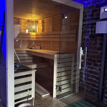 Beim Goldenen Dackel -atelierhaus Im Hof Апартаменты