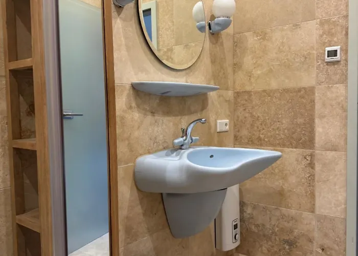 Beim Goldenen Dackel -atelierhaus Im Hof