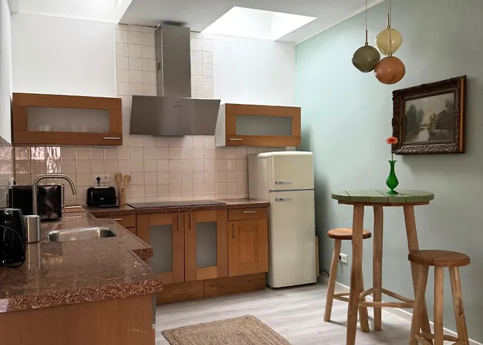 Beim Goldenen Dackel -atelierhaus Im Hof Appartement