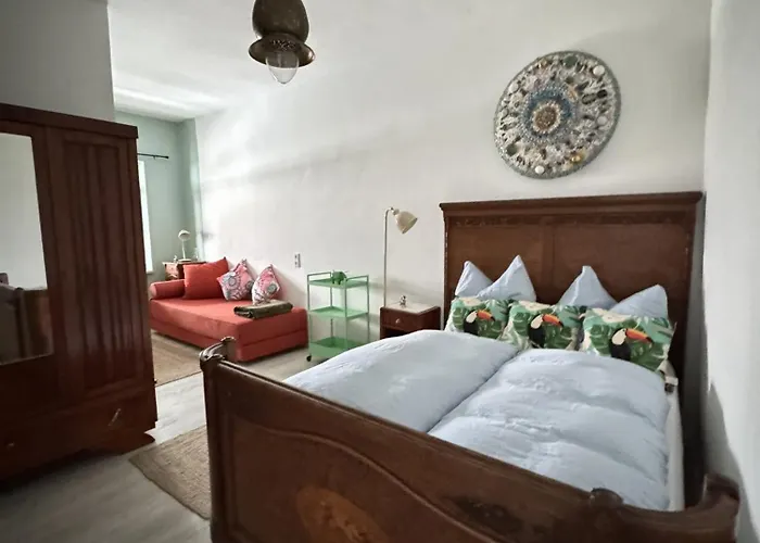 Appartement Beim Goldenen Dackel -atelierhaus Im Hof