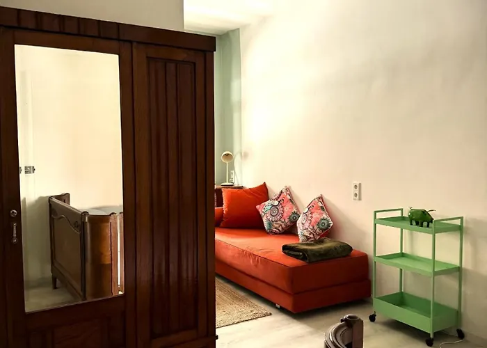 Appartement Beim Goldenen Dackel -atelierhaus Im Hof *