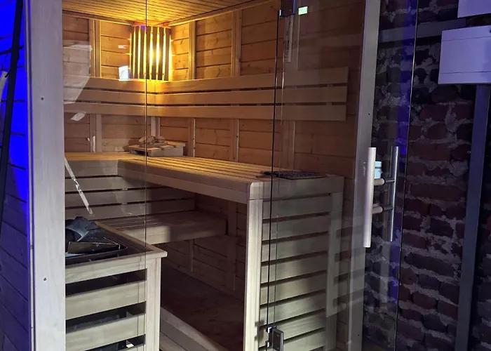 Beim Goldenen Dackel -atelierhaus Im Hof Appartement